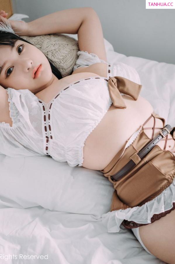 露露小喵  [XIUREN]高清写真图 2019.11.04 小尤奈第40张图片